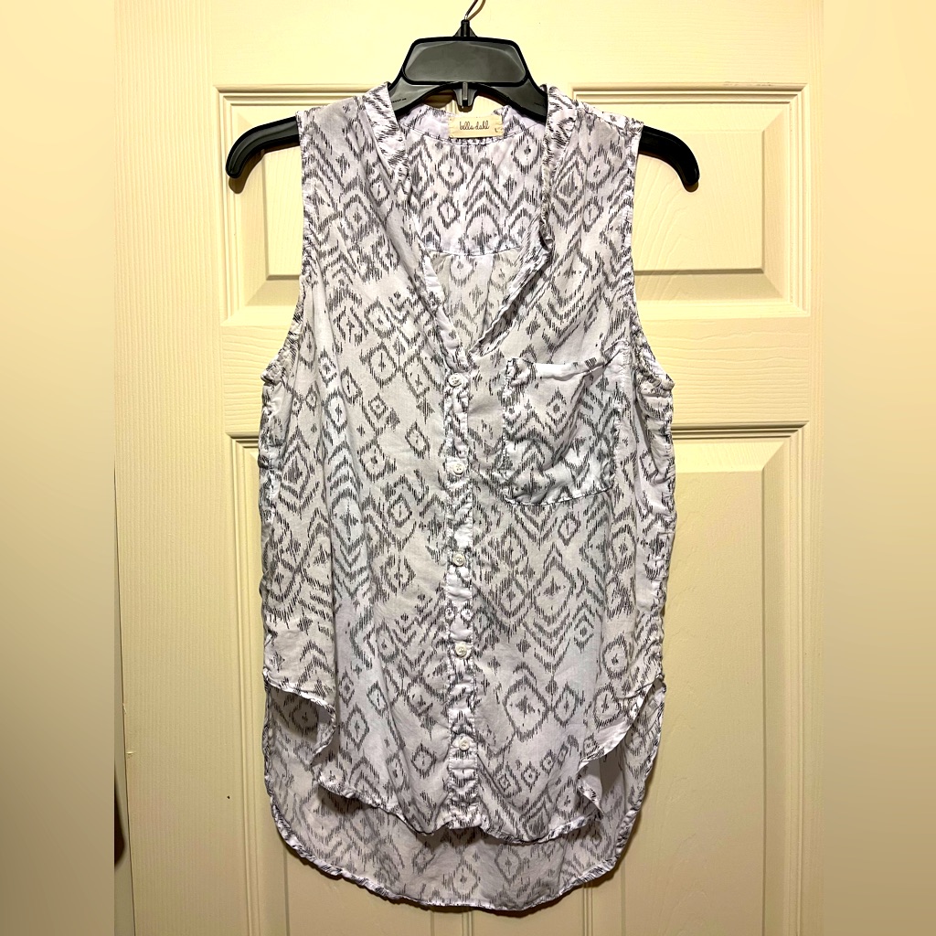 Bella Dahl Sleeveless Pleated Blouse - Size L